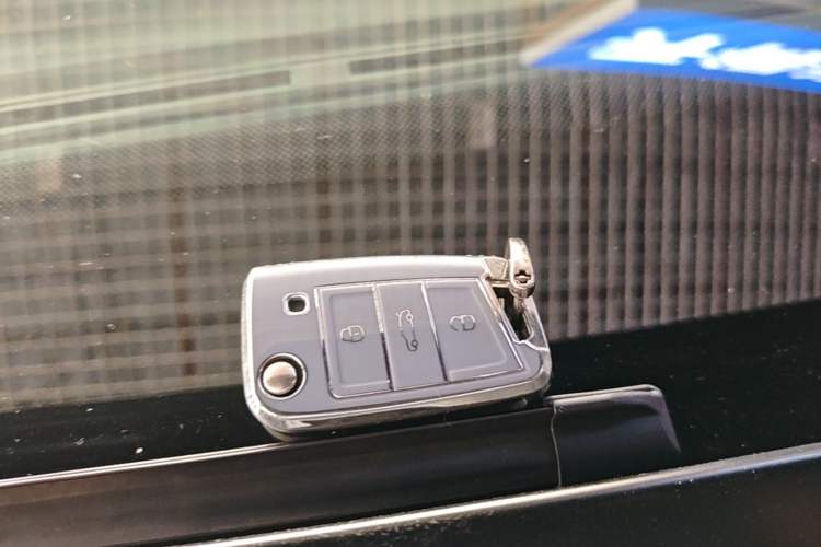 Used Volkswagen Bora 2023 280TSI DSG Prestige Edition Vehicle Key