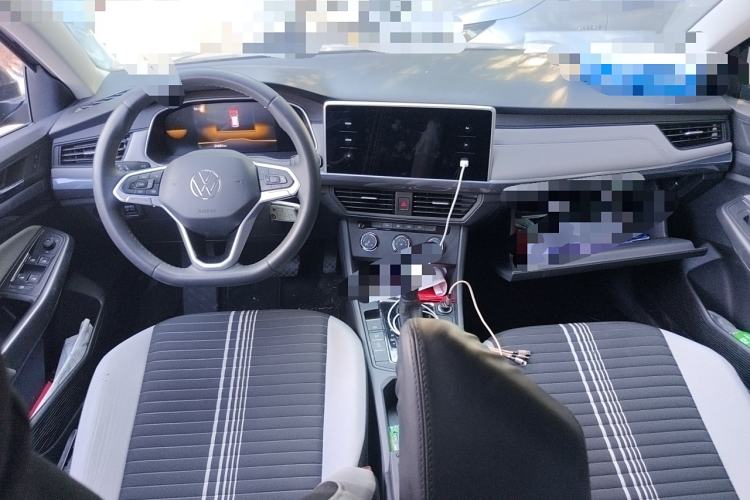 Used Volkswagen Bora 2023 200TSI DSG Comfort Edition Center Console
