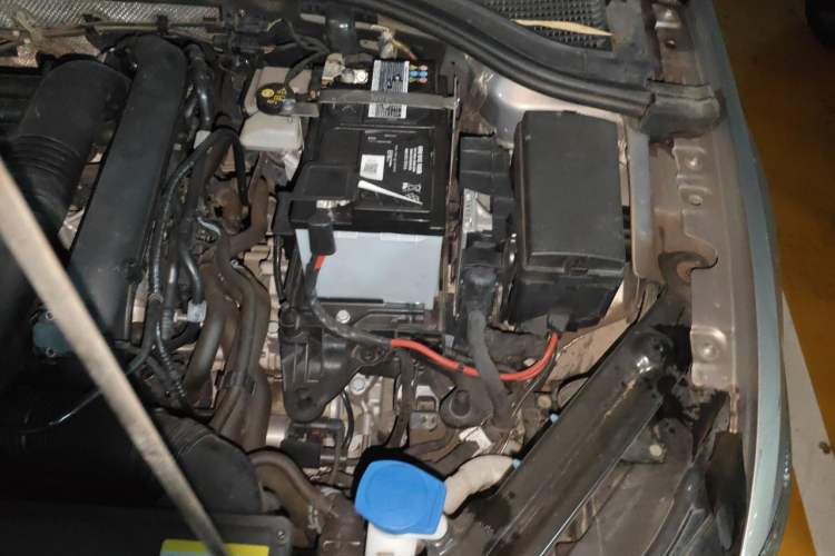 Used Volkswagen Bora 2023 280TSI DSG Prestige Edition Engine Bay Left