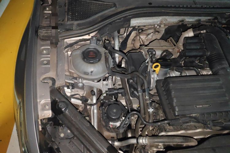 Used Volkswagen Bora 2023 280TSI DSG Prestige Edition Engine Bay Right