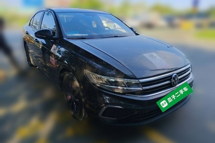Used Volkswagen Bora 2023 200TSI DSG Comfort Edition Front Right 45 Deg
