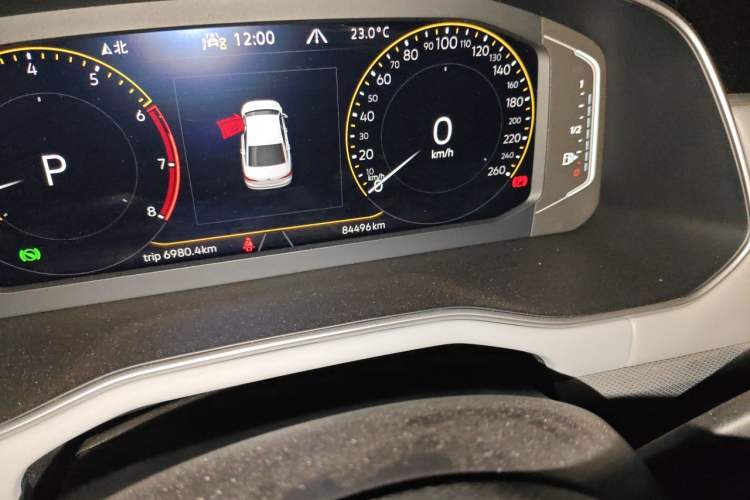 Used Volkswagen Bora 2023 280TSI DSG Prestige Edition Odometer Close Up