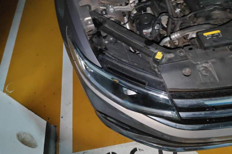 Used Volkswagen Bora 2023 280TSI DSG Prestige Edition Right Front Headlight