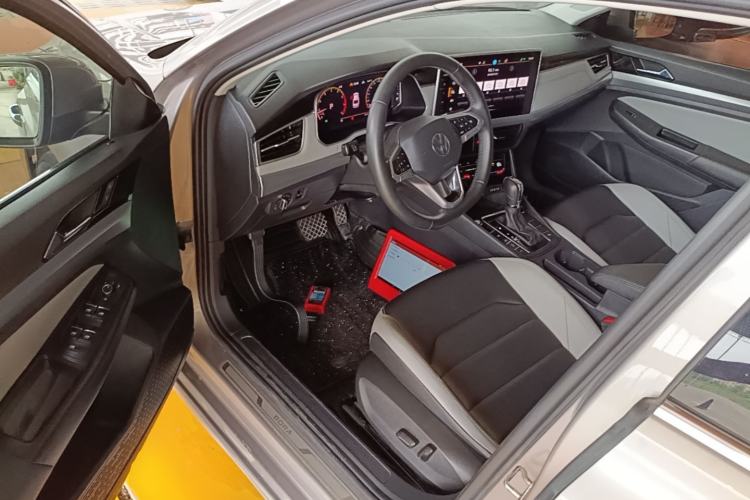 Used Volkswagen Bora 2023 300TSI DSG Prestige Edition Driver Seat