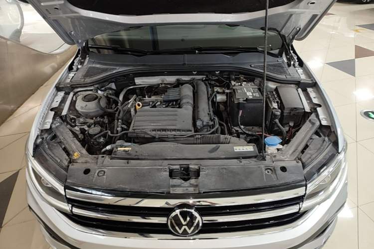 Used Volkswagen Bora 2023 200TSI DSG YueXing PRO Edition Engine Bay