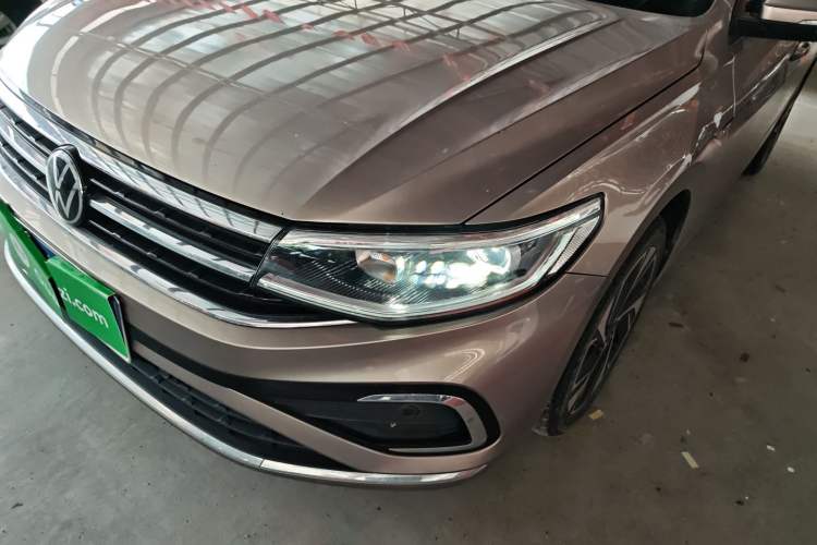 Used Volkswagen Bora 2023 300TSI DSG Prestige Edition Left Front Headlight