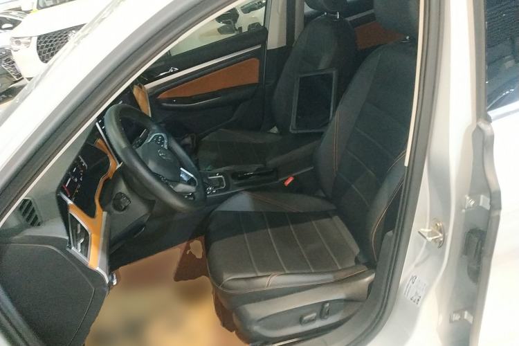Used Volkswagen Bora 2023 200TSI DSG YueXing PRO Edition Left Front Seat