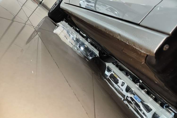Used Volkswagen Bora 2023 200TSI DSG YueXing PRO Edition Right Side Sill