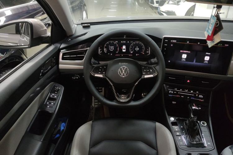 Used Volkswagen Bora 2023 280TSI DSG Prestige Edition Steering Wheel