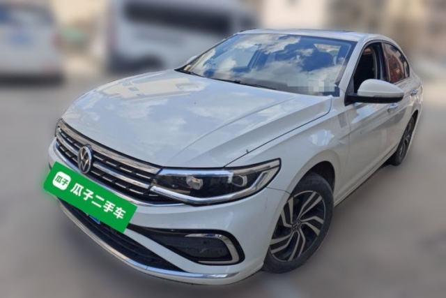 Używany Volkswagen Bora 2023 200TSI DSG Enjoyment Edition