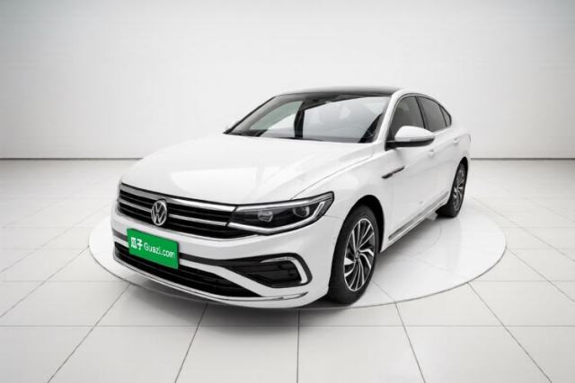 Volkswagen Bora 2023 200TSI DSG Enjoyment Edition usado