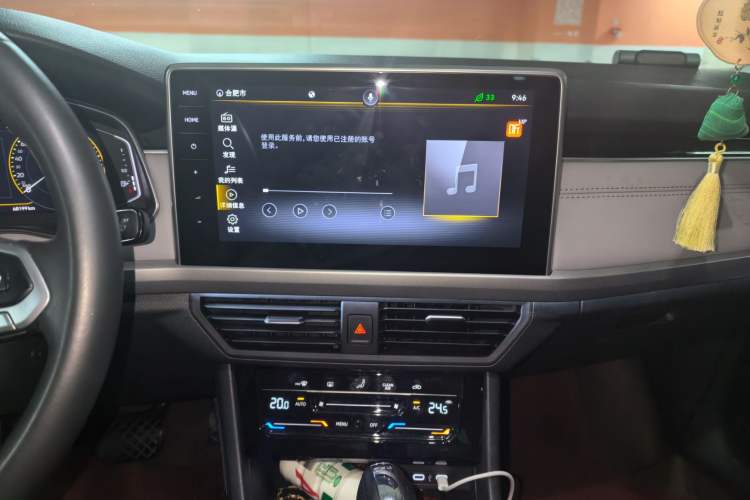 Used Volkswagen Bora 2023 280TSI DSG Prestige Edition Audio And AC Panel