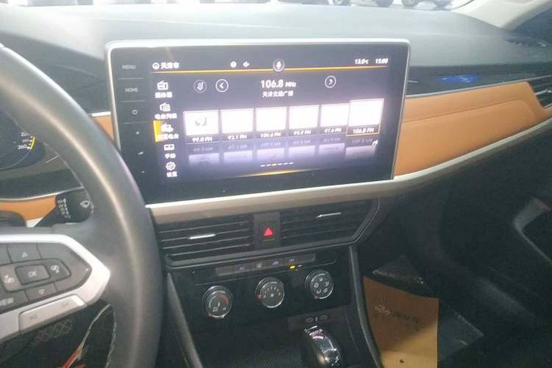 Used Volkswagen Bora 2023 200TSI DSG YueXing PRO Edition Audio And AC Panel