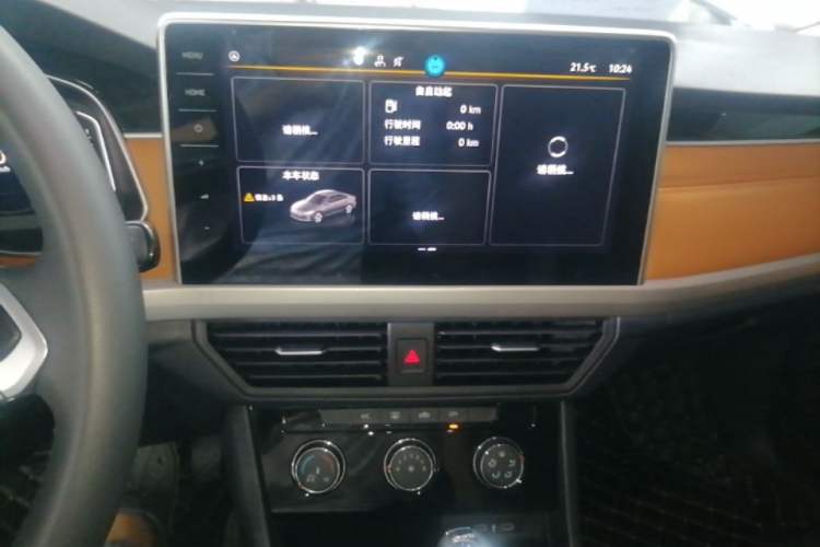 Used Volkswagen Bora 2023 200TSI DSG YueXing PRO Edition Audio And AC Panel
