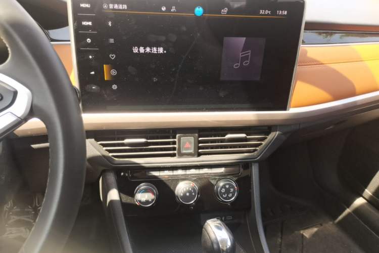 Used Volkswagen Bora 2023 200TSI DSG Enjoyment Edition Audio And AC Panel