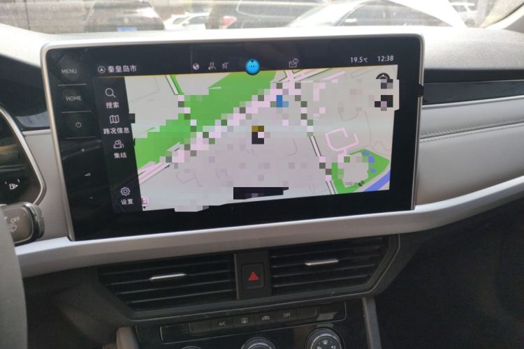 Used Volkswagen Bora 2023 200TSI DSG SmartDrive PRO Edition Audio And AC Panel