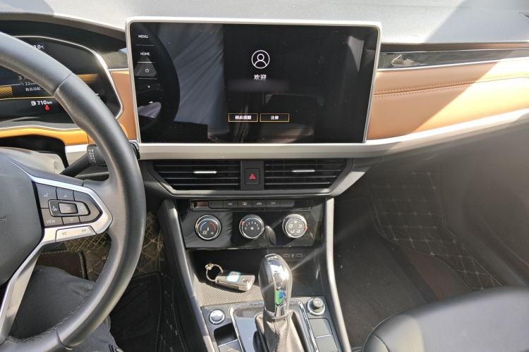 Used Volkswagen Bora 2023 200TSI DSG Enjoyment Edition Audio And AC Panel