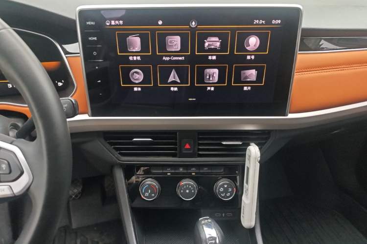 Used Volkswagen Bora 2023 200TSI DSG Enjoyment Edition Audio And AC Panel