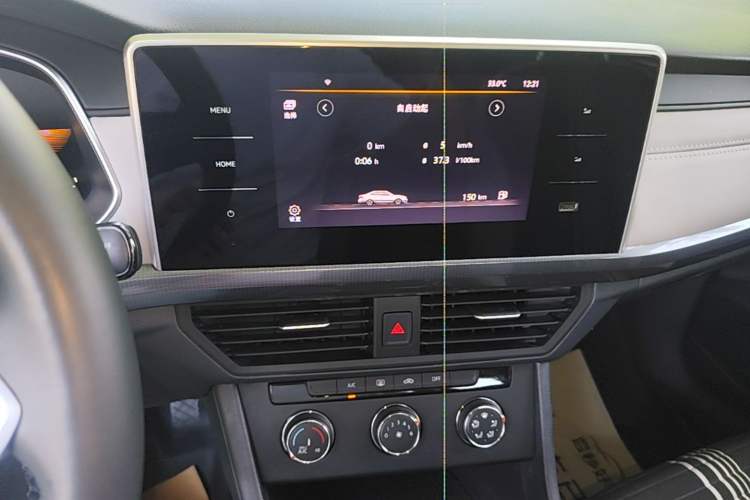 Used Volkswagen Bora 2023 200TSI DSG Comfort Edition Audio And AC Panel