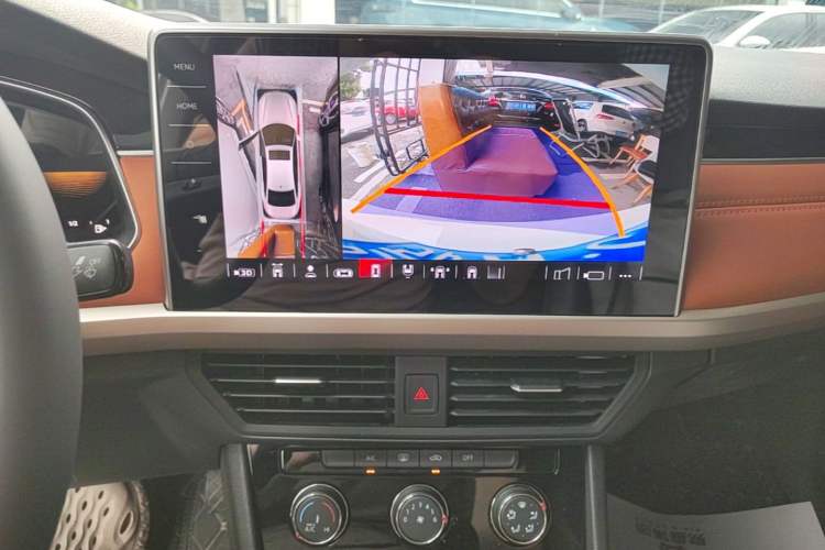 Used Volkswagen Bora 2023 200TSI DSG Enjoyment Edition Audio And AC Panel