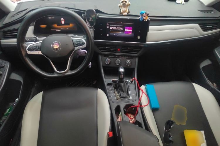 Used Volkswagen Bora 2023 200TSI DSG Comfort Edition Center Console
