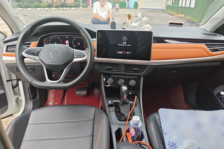 Used Volkswagen Bora 2023 200TSI DSG Smart Drive Version Center Console