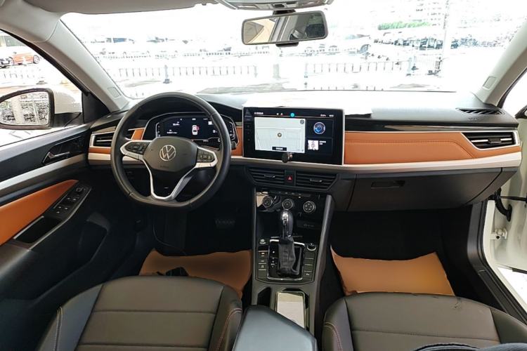 Used Volkswagen Bora 2023 200TSI DSG Enjoyment Edition Center Console