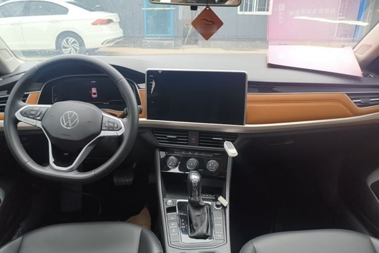 Used Volkswagen Bora 2023 200TSI DSG Enjoyment Edition Center Console