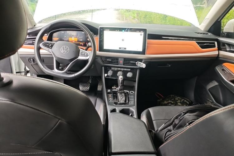 Used Volkswagen Bora 2023 200TSI DSG Enjoyment Edition Center Console