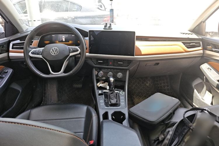 Used Volkswagen Bora 2023 200TSI DSG Enjoyment Edition Center Console