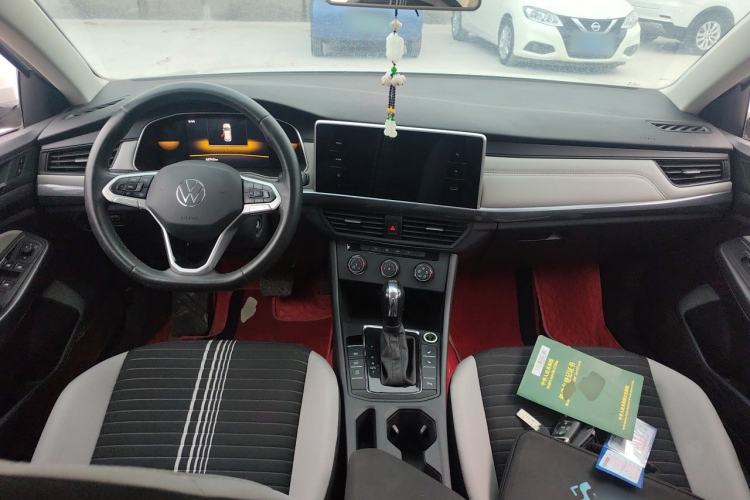 Used Volkswagen Bora 2023 200TSI DSG Comfort Edition Center Console