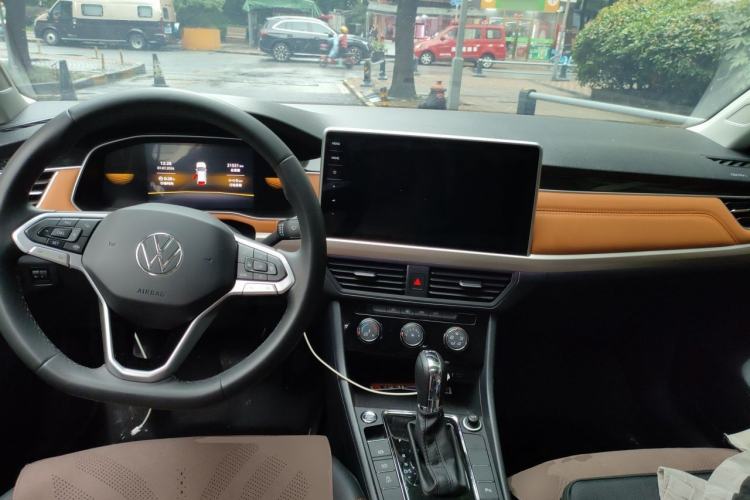 Used Volkswagen Bora 2023 200TSI DSG Enjoyment Edition Center Console
