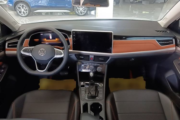 Used Volkswagen Bora 2023 200TSI DSG Enjoyment Edition Center Console