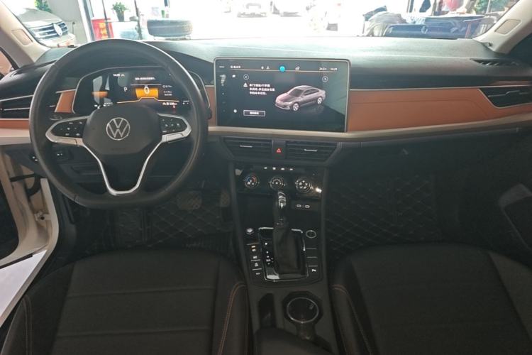Used Volkswagen Bora 2023 280TSI DSG Comfort Edition Center Console
