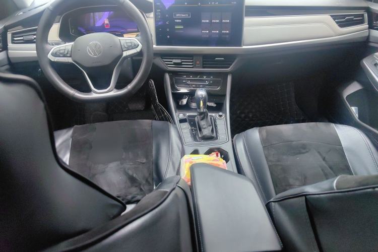 Used Volkswagen Bora 2023 280TSI DSG Prestige Edition Center Console