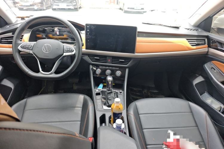 Used Volkswagen Bora 2023 200TSI DSG Enjoyment Edition Center Console