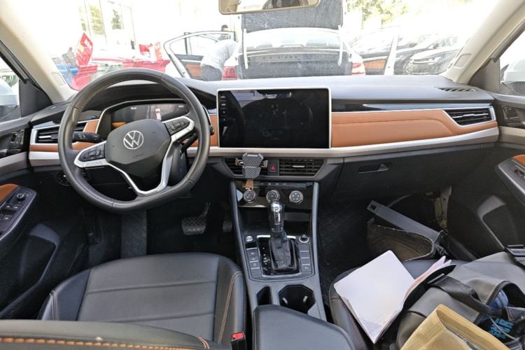 Used Volkswagen Bora 2023 200TSI DSG Enjoyment Edition Center Console