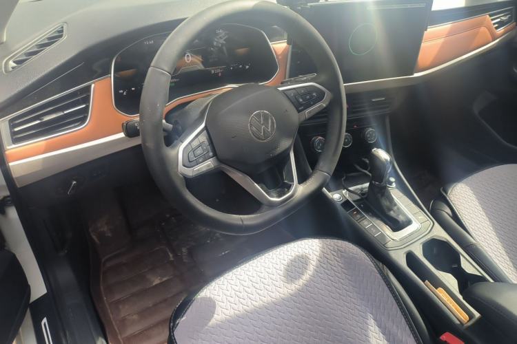 Used Volkswagen Bora 2023 200TSI DSG Enjoyment Edition Center Console