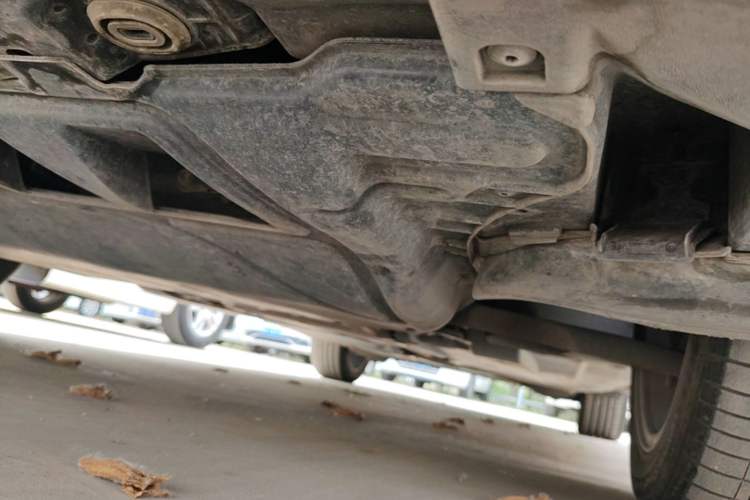 Used Volkswagen Bora 2023 200TSI DSG YueXing PRO Edition Chassis Front Left