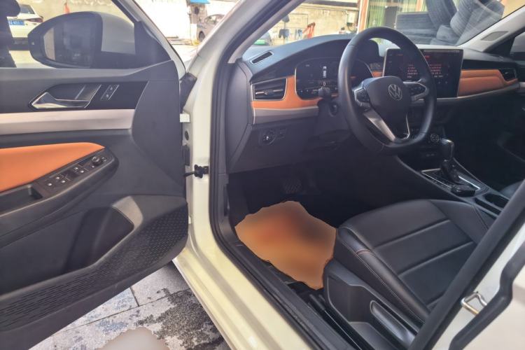 Used Volkswagen Bora 2023 200TSI DSG Enjoyment Edition Driver Seat