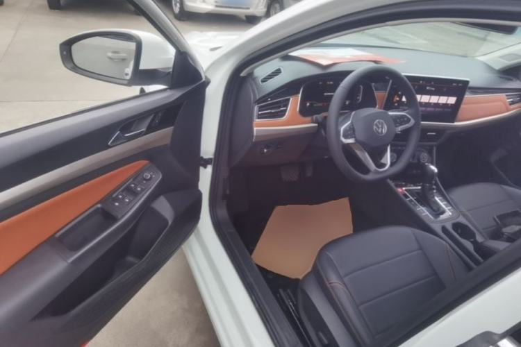 Used Volkswagen Bora 2023 200TSI DSG YueXing PRO Edition Driver Seat