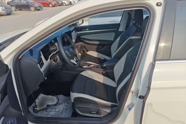 Used Volkswagen Bora 2023 300TSI DSG Prestige Edition Driver Seat