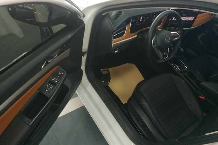 Used Volkswagen Bora 2023 200TSI DSG YueXing PRO Edition Driver Seat