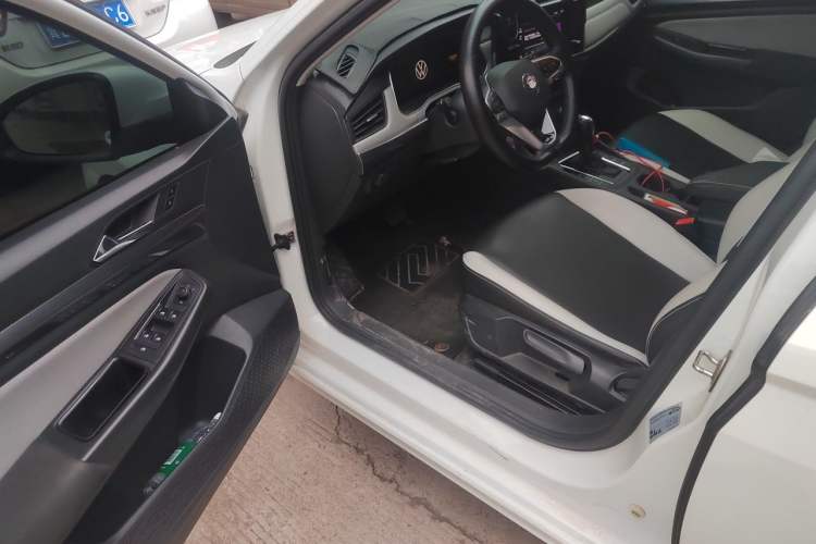Used Volkswagen Bora 2023 200TSI DSG Comfort Edition Driver Seat