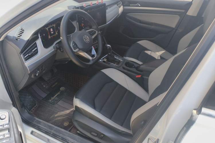 Used Volkswagen Bora 2023 280TSI DSG Prestige Edition Driver Seat