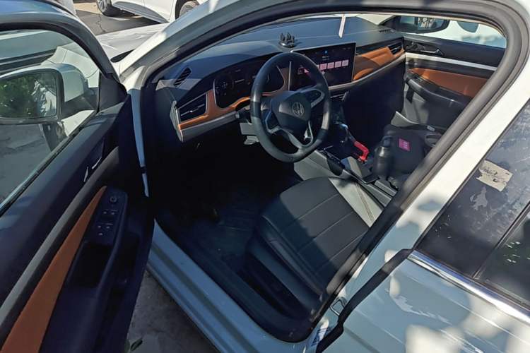 Used Volkswagen Bora 2023 200TSI DSG YueXing PRO Edition Driver Seat