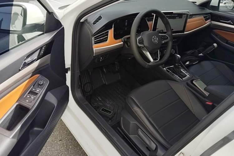 Used Volkswagen Bora 2023 200TSI DSG Enjoyment Edition Driver Seat