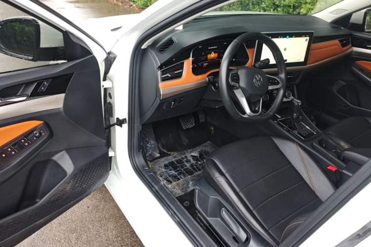 Used Volkswagen Bora 2023 200TSI DSG Enjoyment Edition Driver Seat