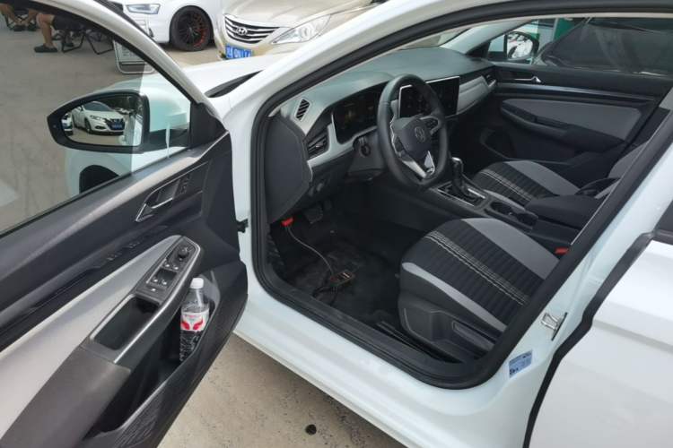 Used Volkswagen Bora 2023 200TSI DSG Comfort Edition Driver Seat