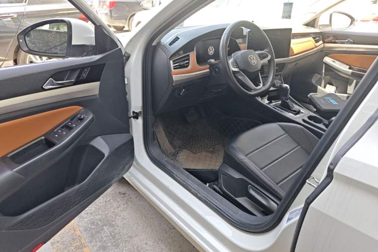Used Volkswagen Bora 2023 200TSI DSG Enjoyment Edition Driver Seat